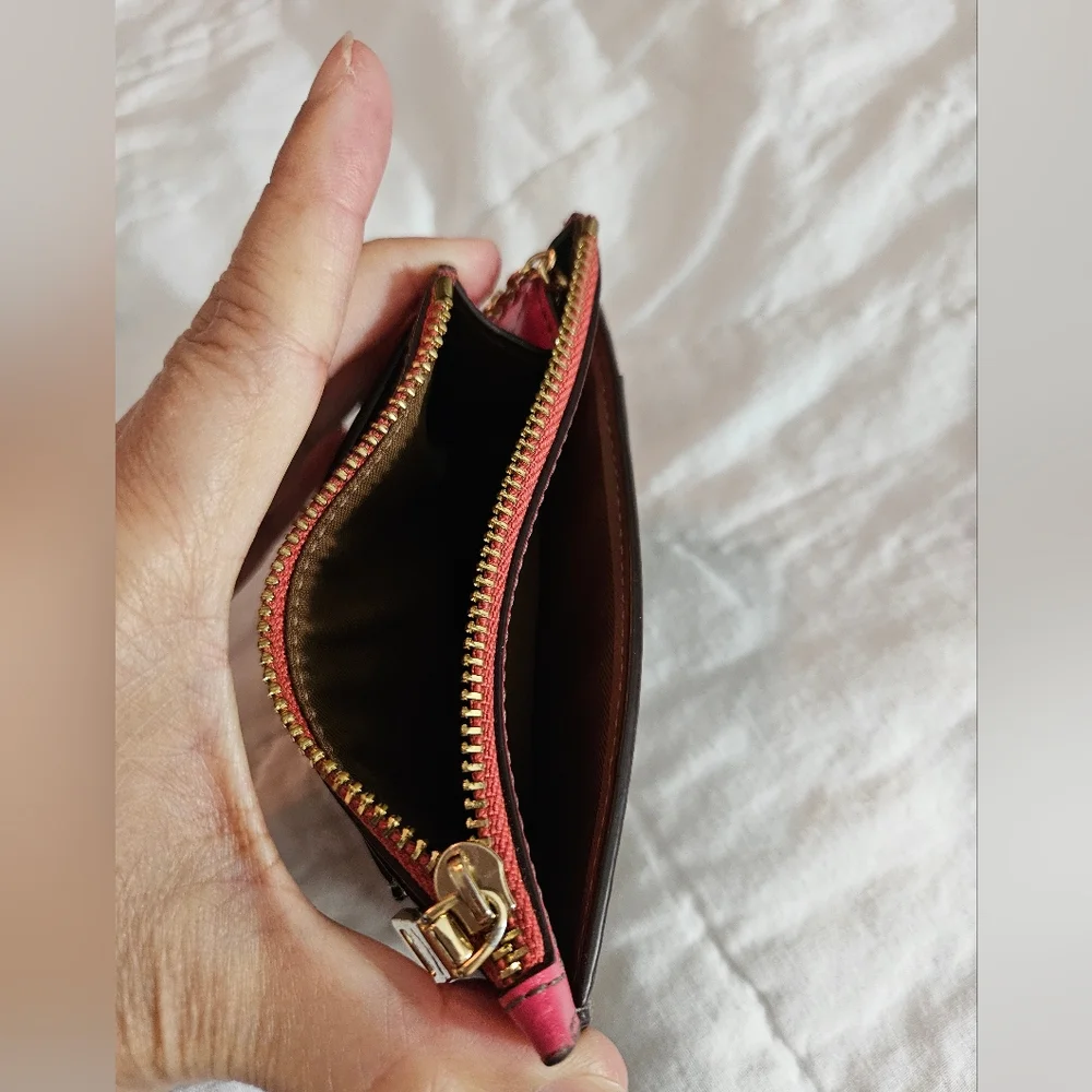 Coach Women's Colorful Credit Card Holder with Keychain ID Wallet Change Purse. - Picture 4 of 7